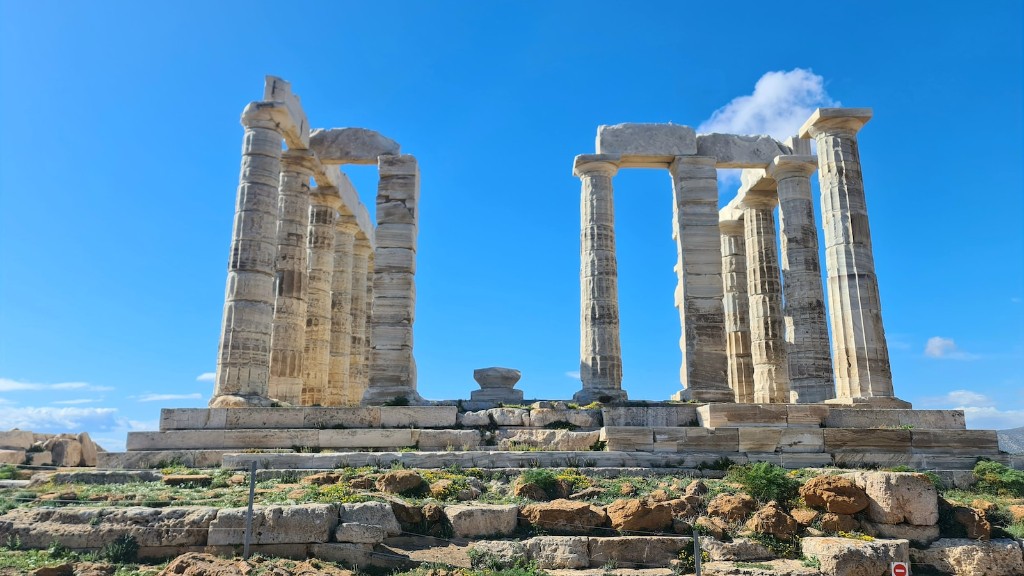 古代ギリシャの地理はその発展にどのような影響を与えたのか